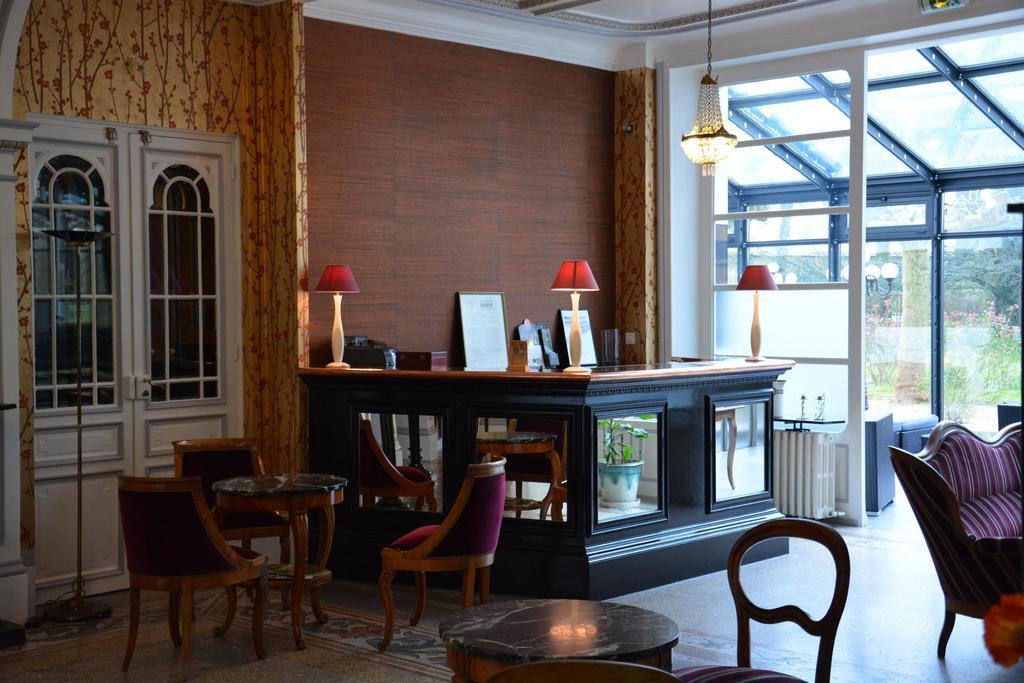 The Originals Boutique, Hotel Terminus, Bourg-En-Bresse Gare Exterior photo