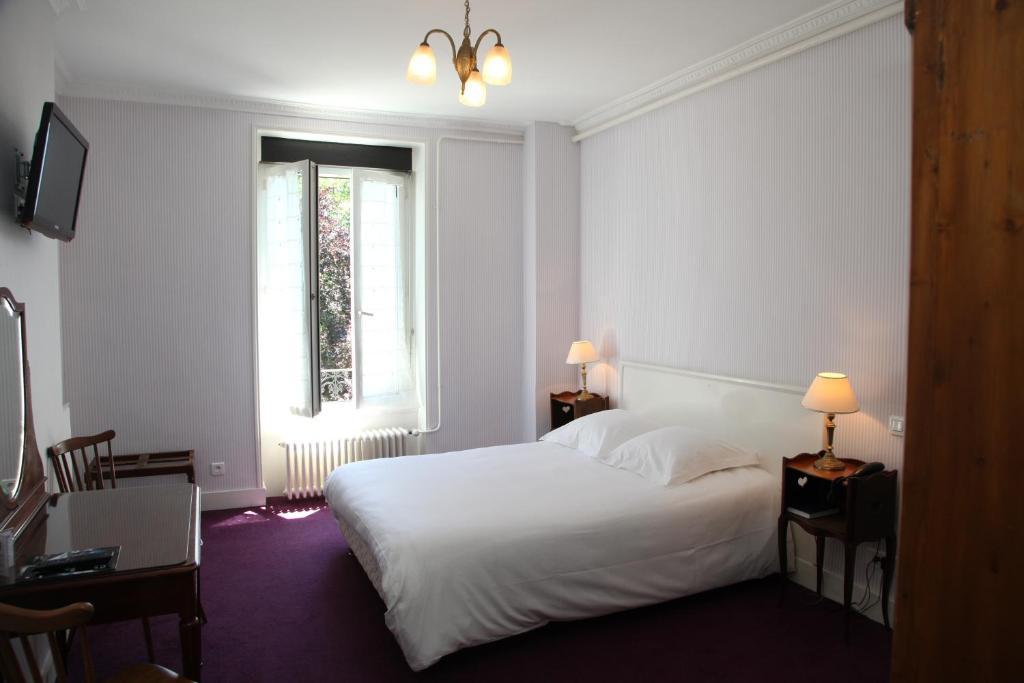 The Originals Boutique, Hotel Terminus, Bourg-En-Bresse Gare Room photo