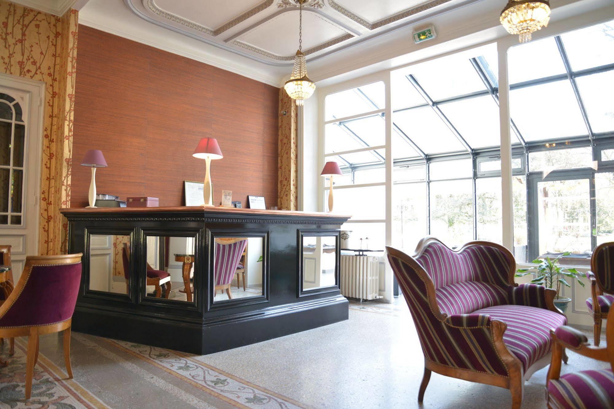 The Originals Boutique, Hotel Terminus, Bourg-En-Bresse Gare Exterior photo